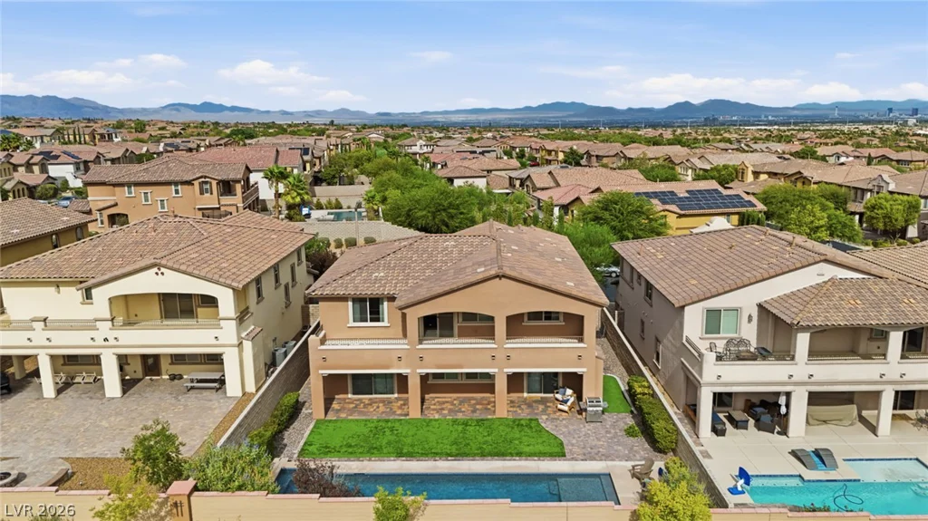 743 Middle Beach, Las Vegas, NV 89138