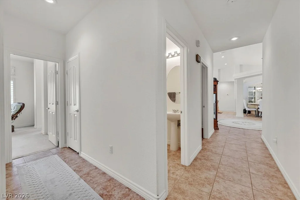 7222 Silver Charm, Las Vegas, NV 89131