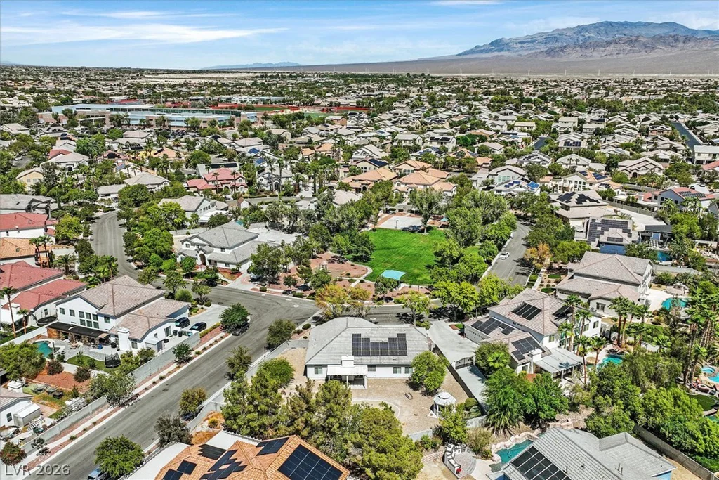 7222 Silver Charm, Las Vegas, NV 89131