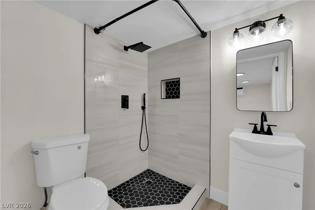6324 Vista Verde, Las Vegas, NV 89146