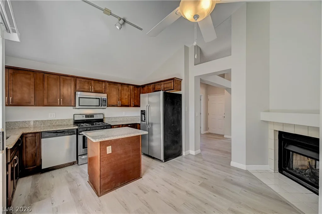 386 El Pico, Henderson, NV 89014