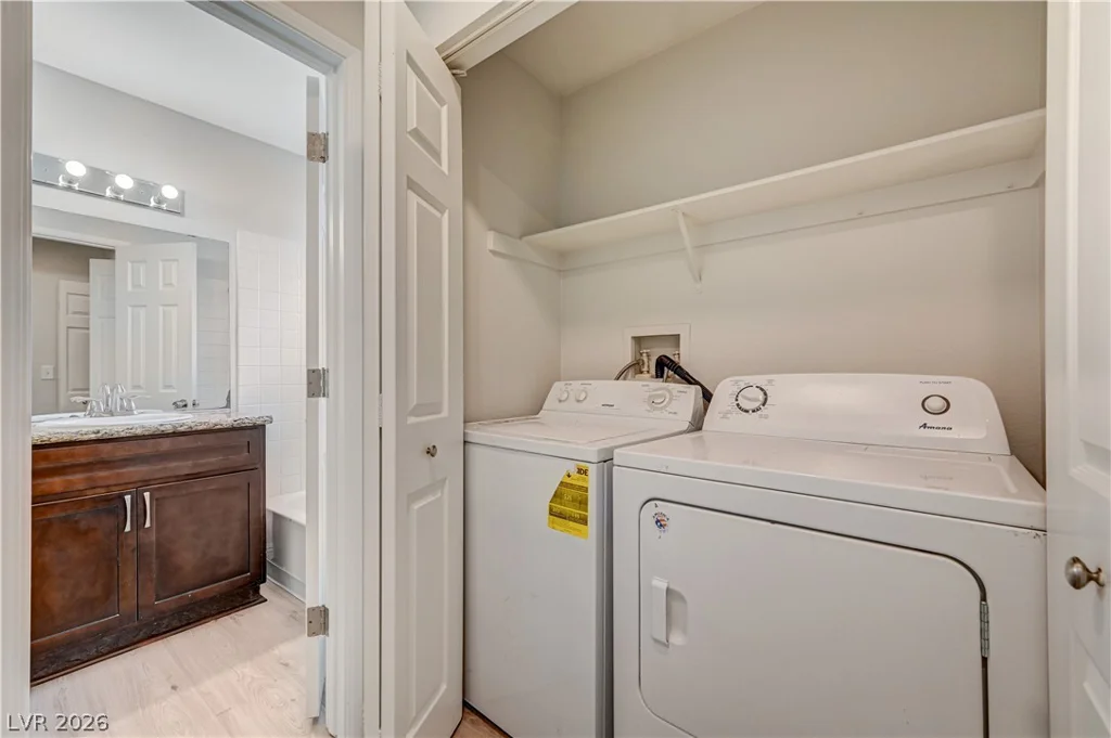 386 El Pico, Henderson, NV 89014