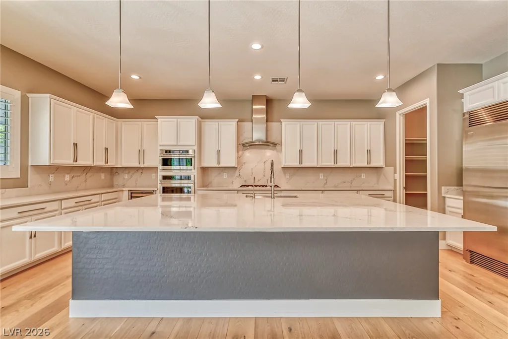 301 OAKRUN, Las Vegas, NV 89138