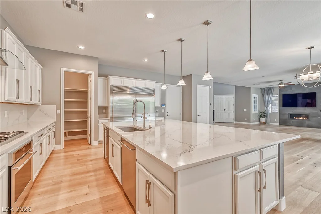 301 OAKRUN, Las Vegas, NV 89138