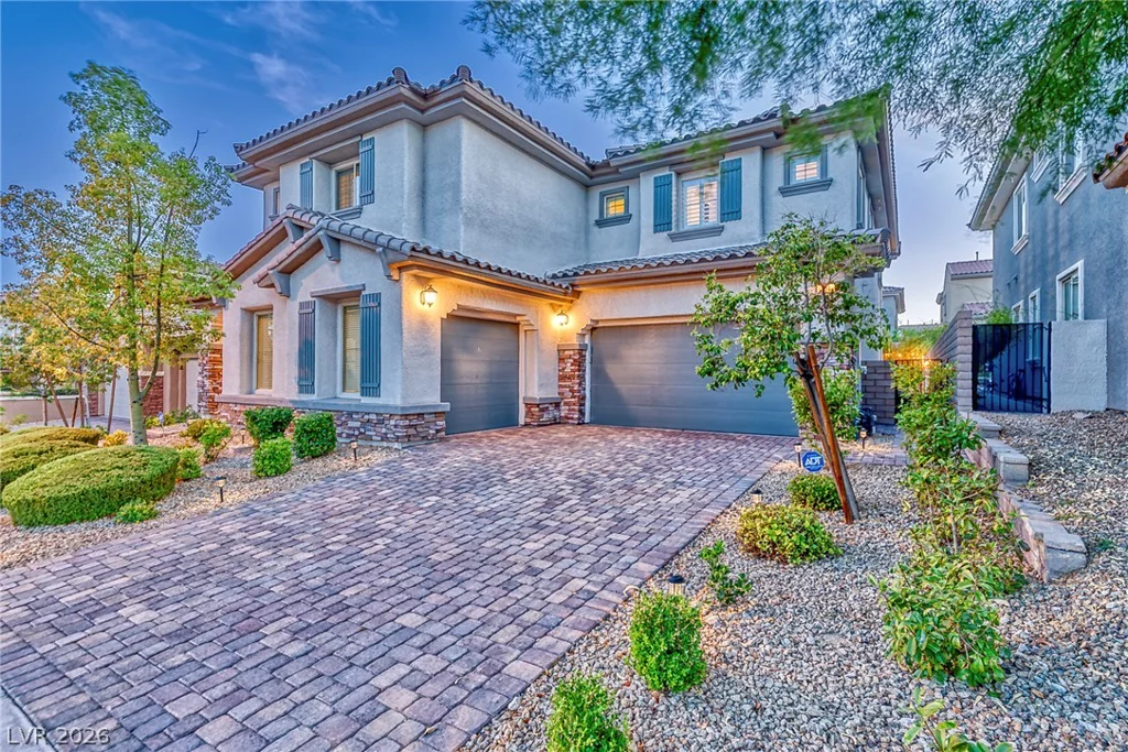 301 OAKRUN, Las Vegas, NV 89138