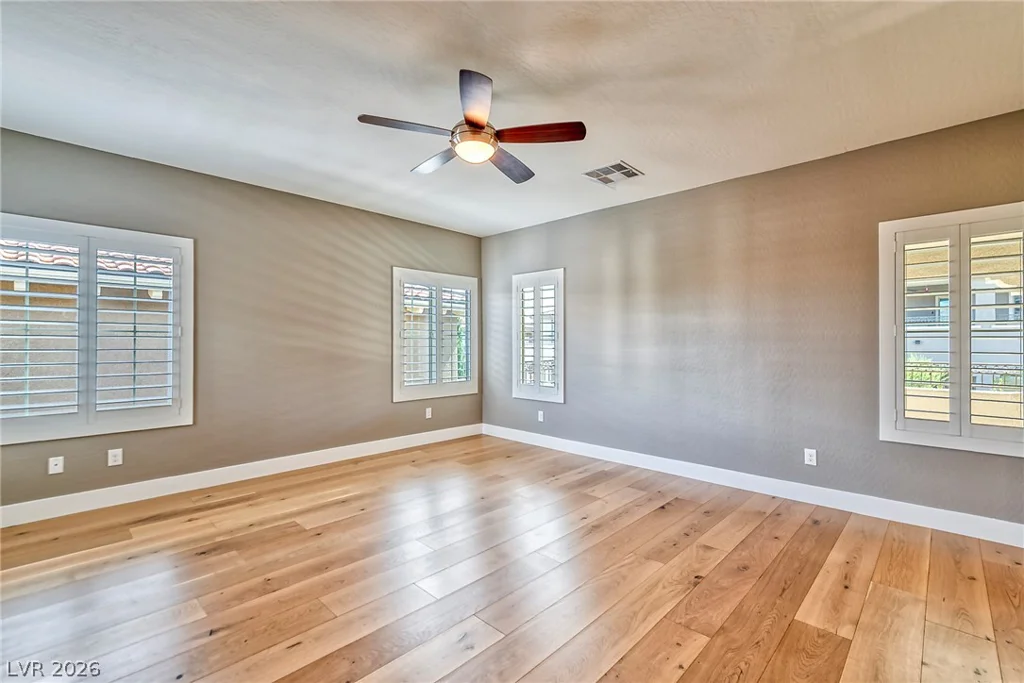 301 OAKRUN, Las Vegas, NV 89138