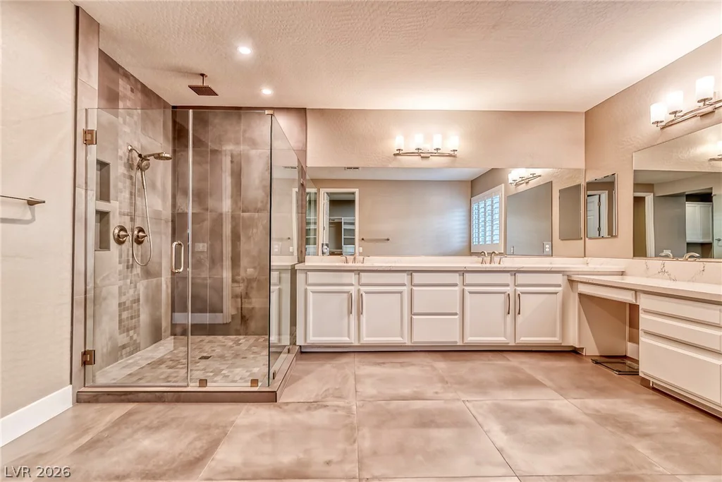301 OAKRUN, Las Vegas, NV 89138