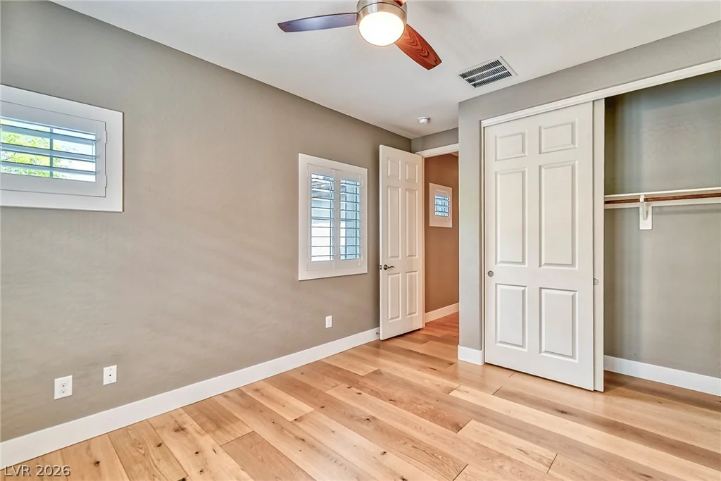 301 OAKRUN, Las Vegas, NV 89138