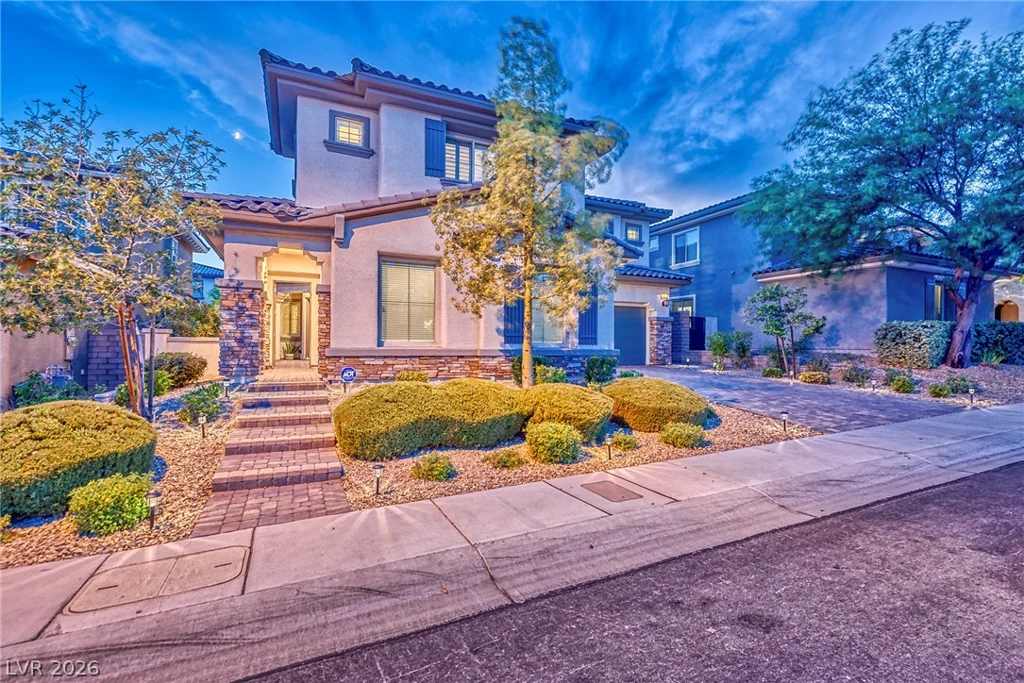 301 OAKRUN, Las Vegas, NV 89138