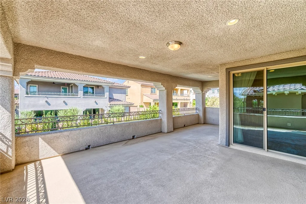 301 OAKRUN, Las Vegas, NV 89138