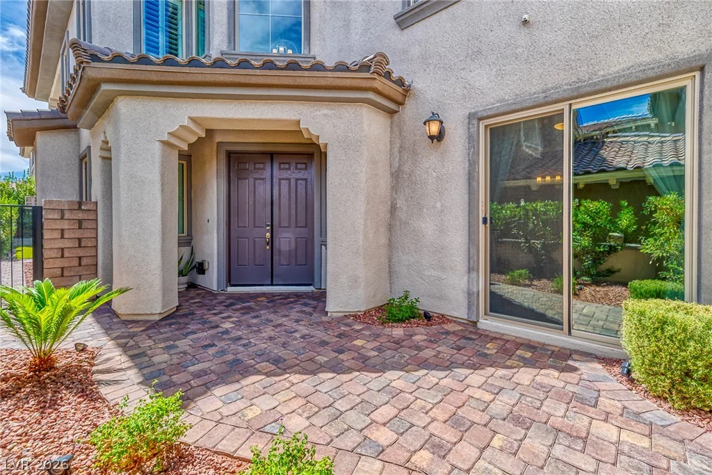 301 OAKRUN, Las Vegas, NV 89138