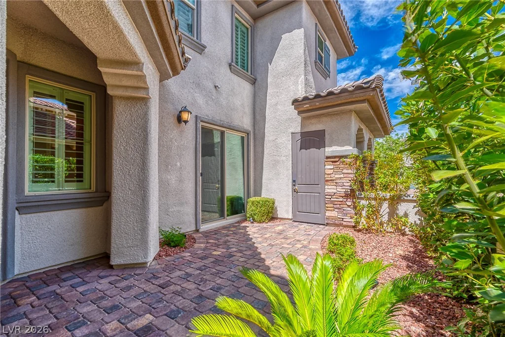301 OAKRUN, Las Vegas, NV 89138