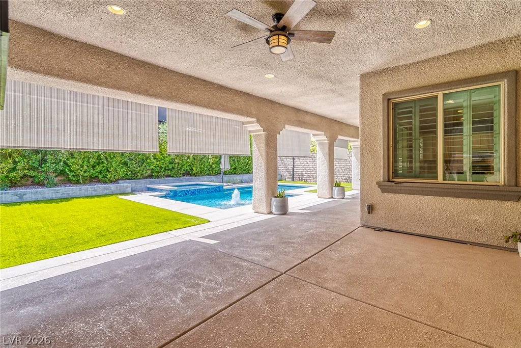 301 OAKRUN, Las Vegas, NV 89138