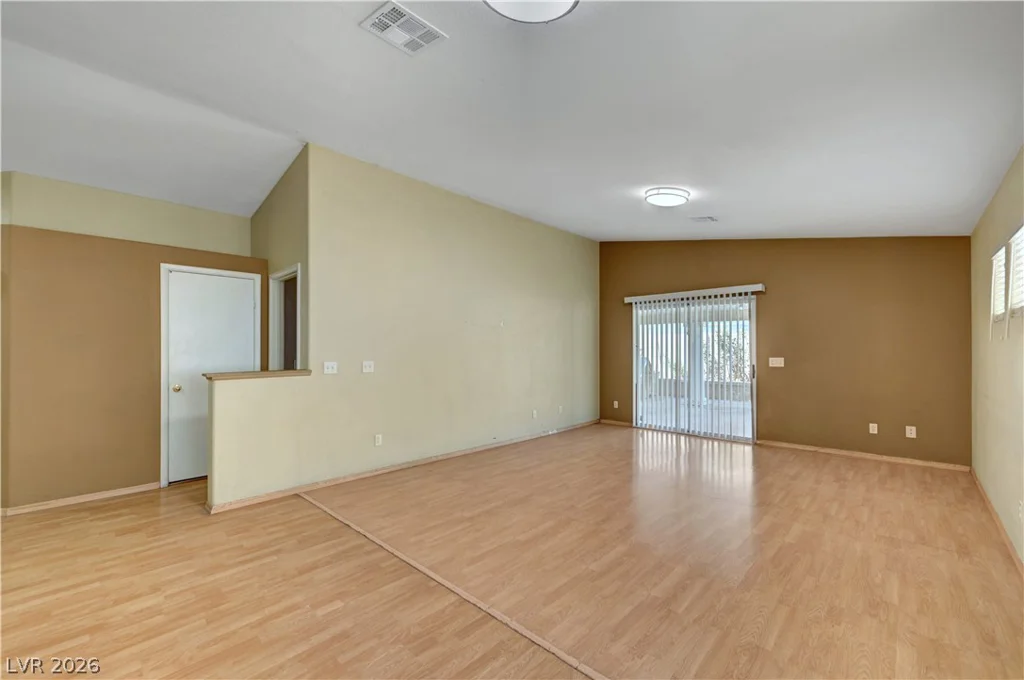 1207 Jarbridge, Las Vegas, NV 89110