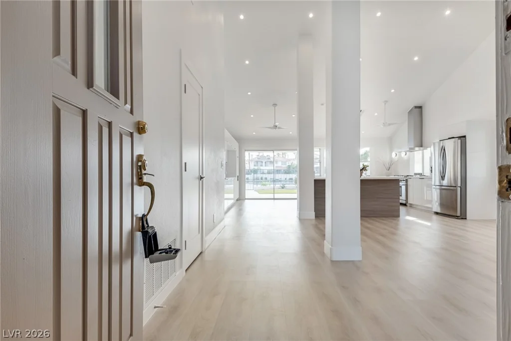 2901 Channel Bay, Las Vegas, NV 89128