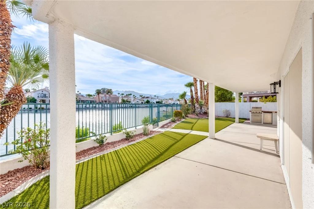 2901 Channel Bay, Las Vegas, NV 89128