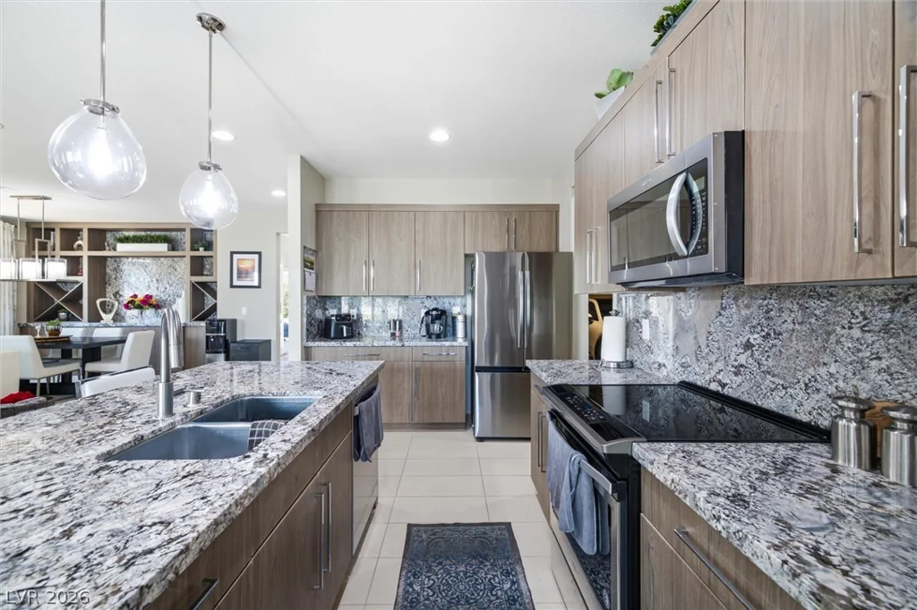 4884 Cactus Canyon, Pahrump, NV 89061