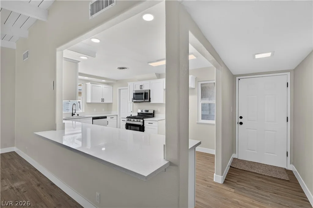 605 Donner, Las Vegas, NV 89107