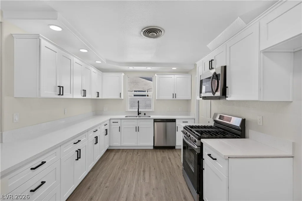 605 Donner, Las Vegas, NV 89107