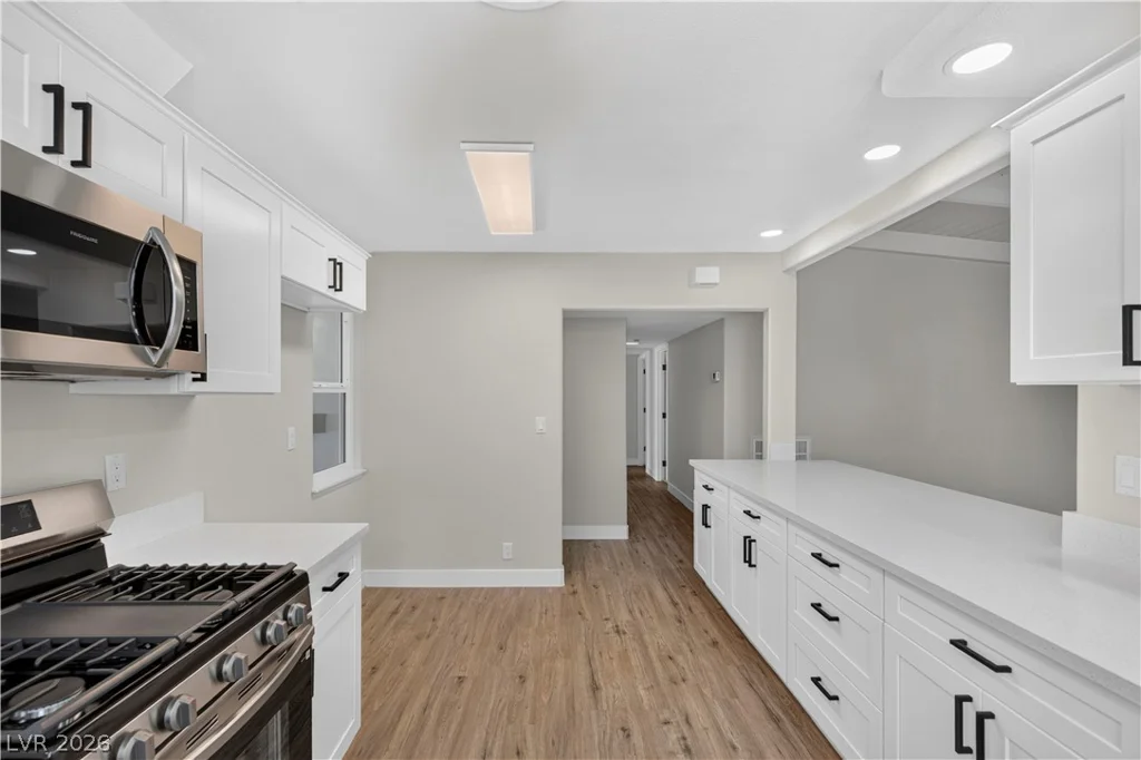 605 Donner, Las Vegas, NV 89107