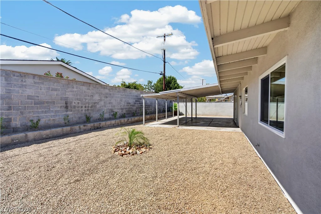 605 Donner, Las Vegas, NV 89107