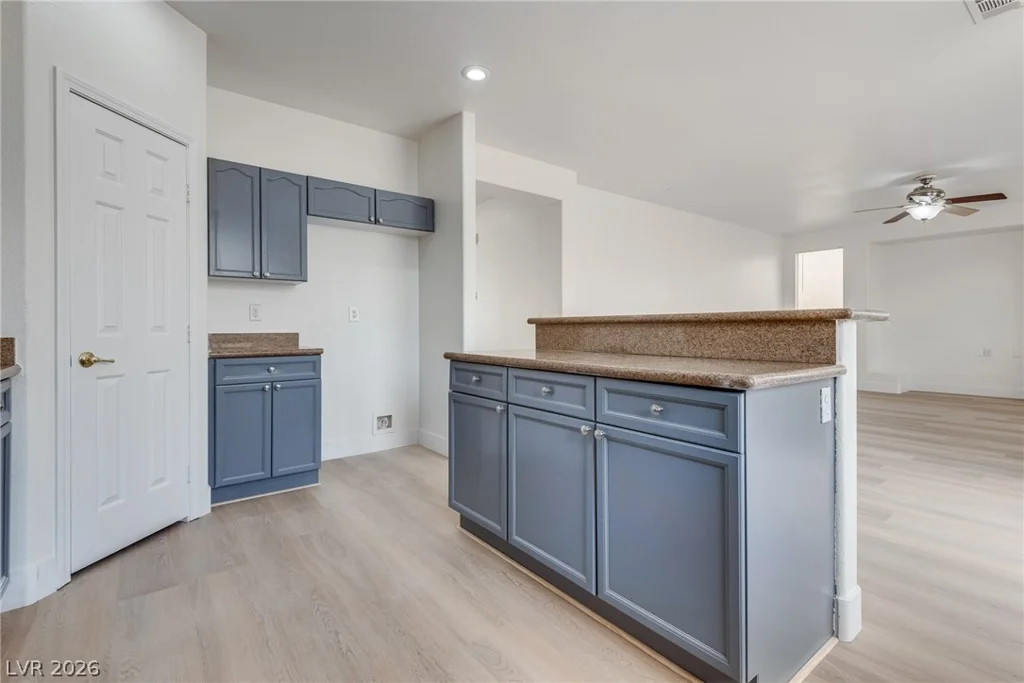 221 Lenape Heights, Las Vegas, NV 89148