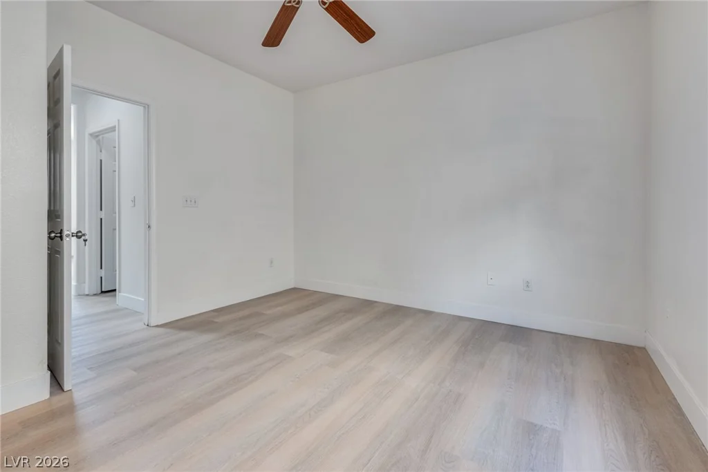 221 Lenape Heights, Las Vegas, NV 89148