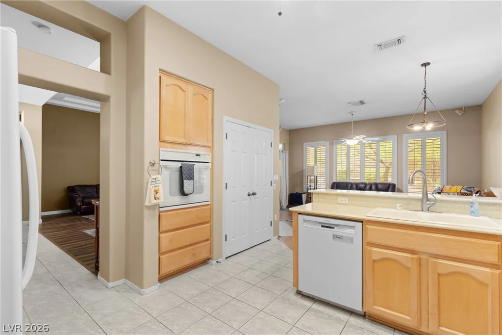 481 Dalgreen, Henderson, NV 89012