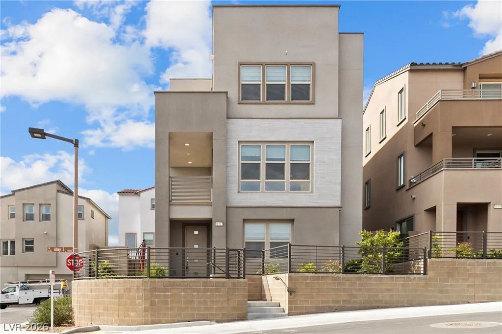 11527 Hawking, Las Vegas, NV 89138