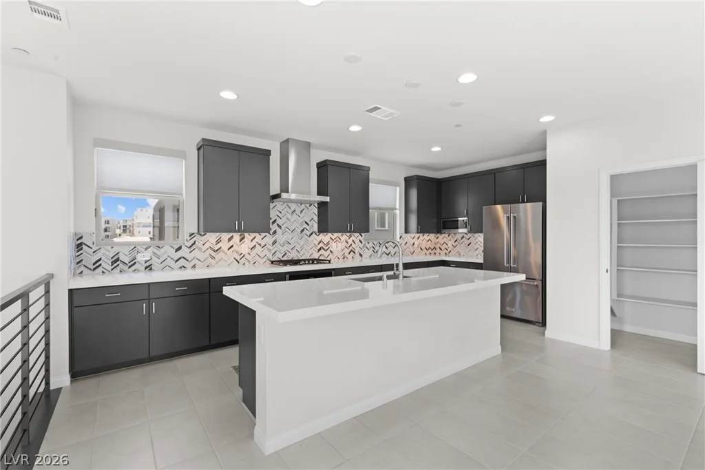 11527 Hawking, Las Vegas, NV 89138