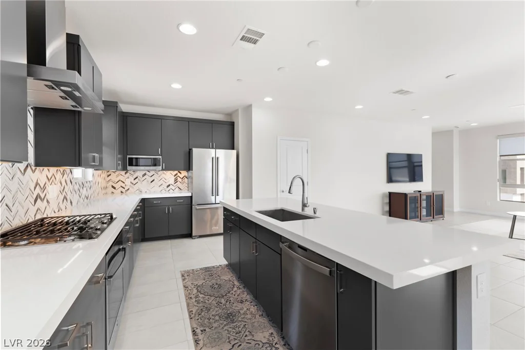 11527 Hawking, Las Vegas, NV 89138