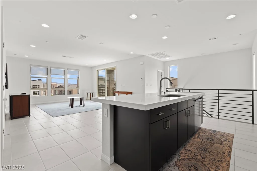 11527 Hawking, Las Vegas, NV 89138