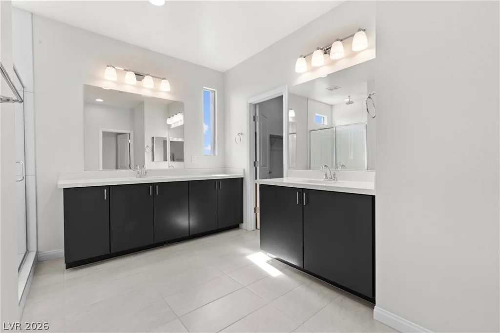 11527 Hawking, Las Vegas, NV 89138