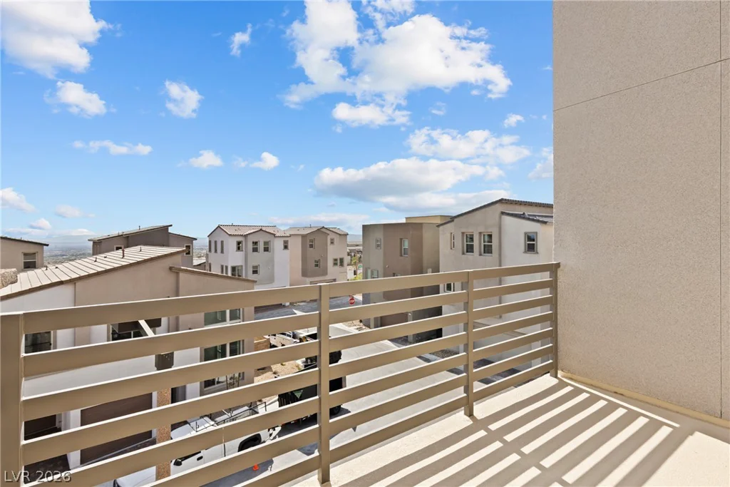 11527 Hawking, Las Vegas, NV 89138