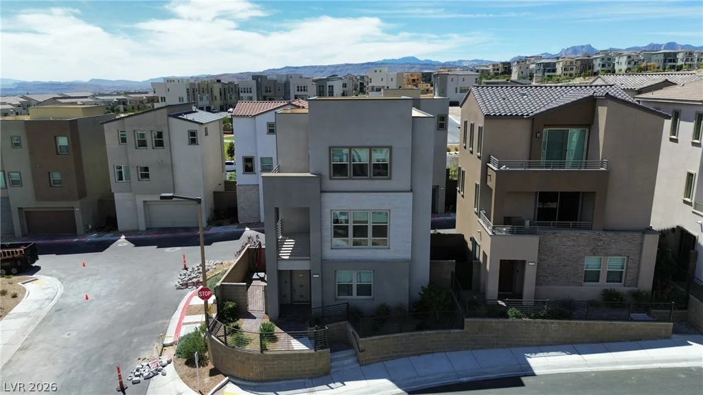 11527 Hawking, Las Vegas, NV 89138
