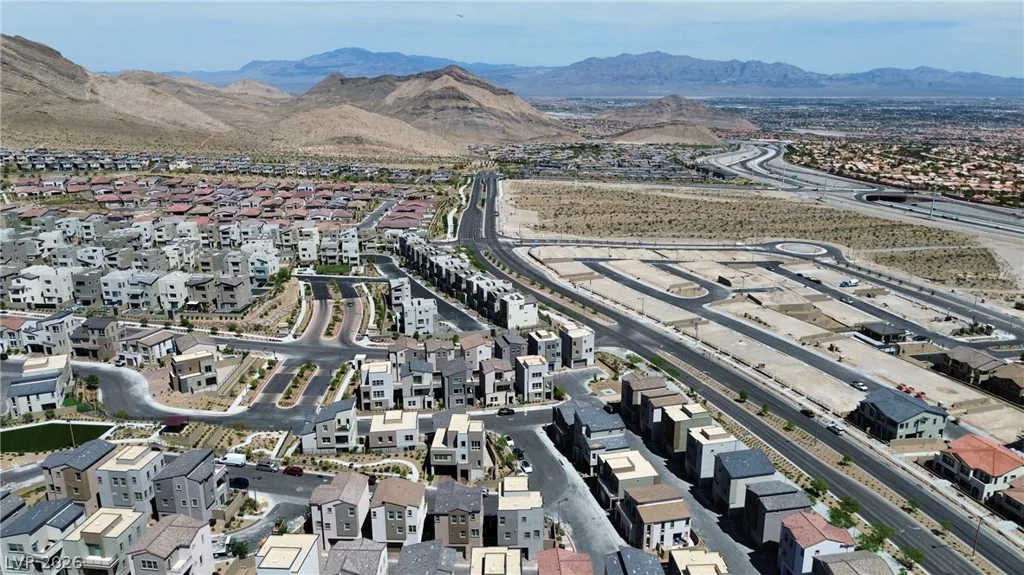 11527 Hawking, Las Vegas, NV 89138