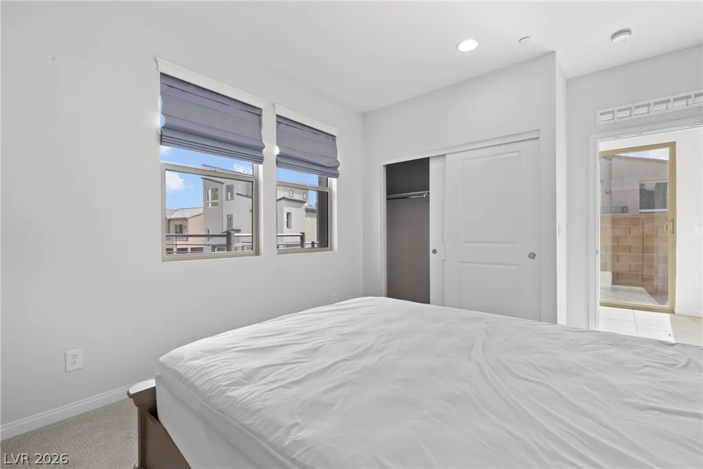 11527 Hawking, Las Vegas, NV 89138