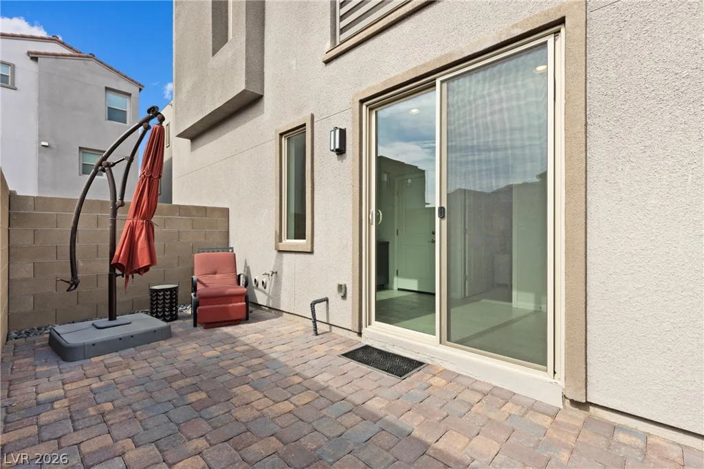 11527 Hawking, Las Vegas, NV 89138