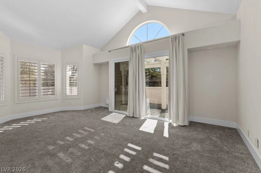 6934 Emerald Springs, Las Vegas, NV 89113