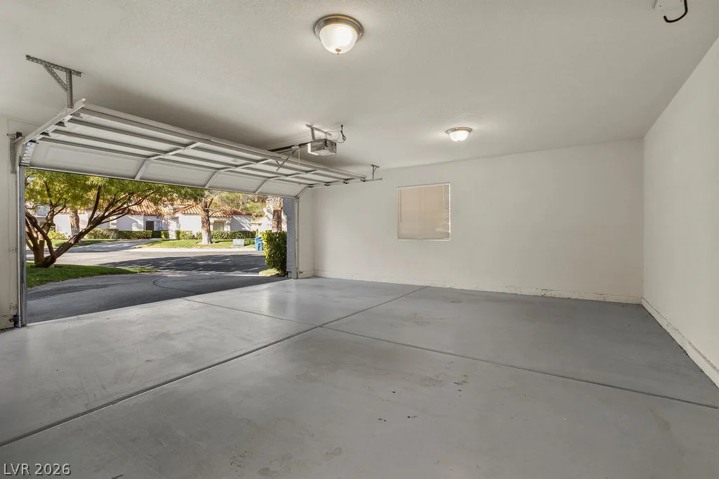 6934 Emerald Springs, Las Vegas, NV 89113