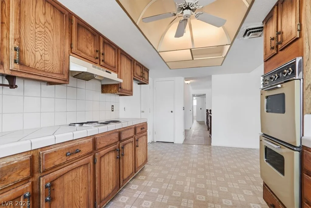 4424 Parkchester, Las Vegas, NV 89108