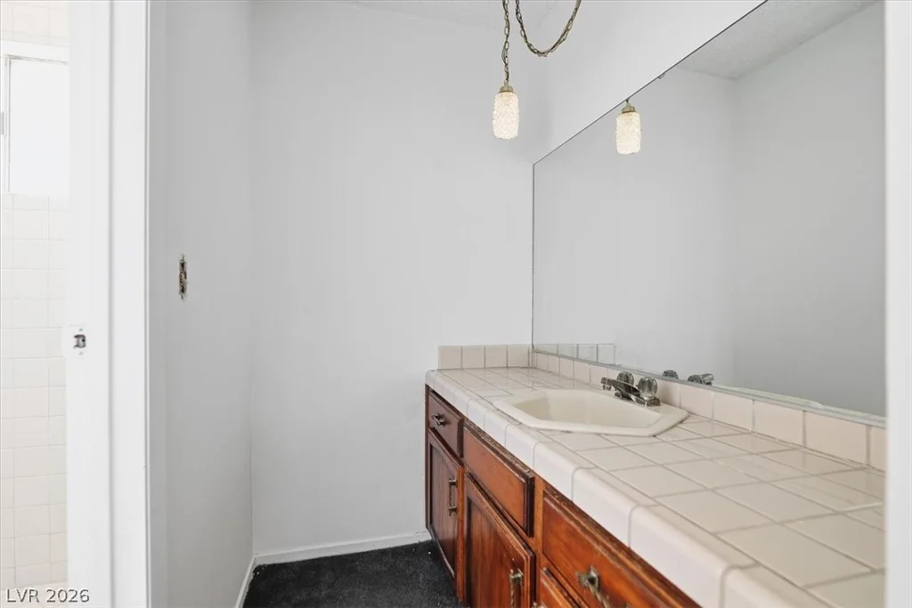 4424 Parkchester, Las Vegas, NV 89108