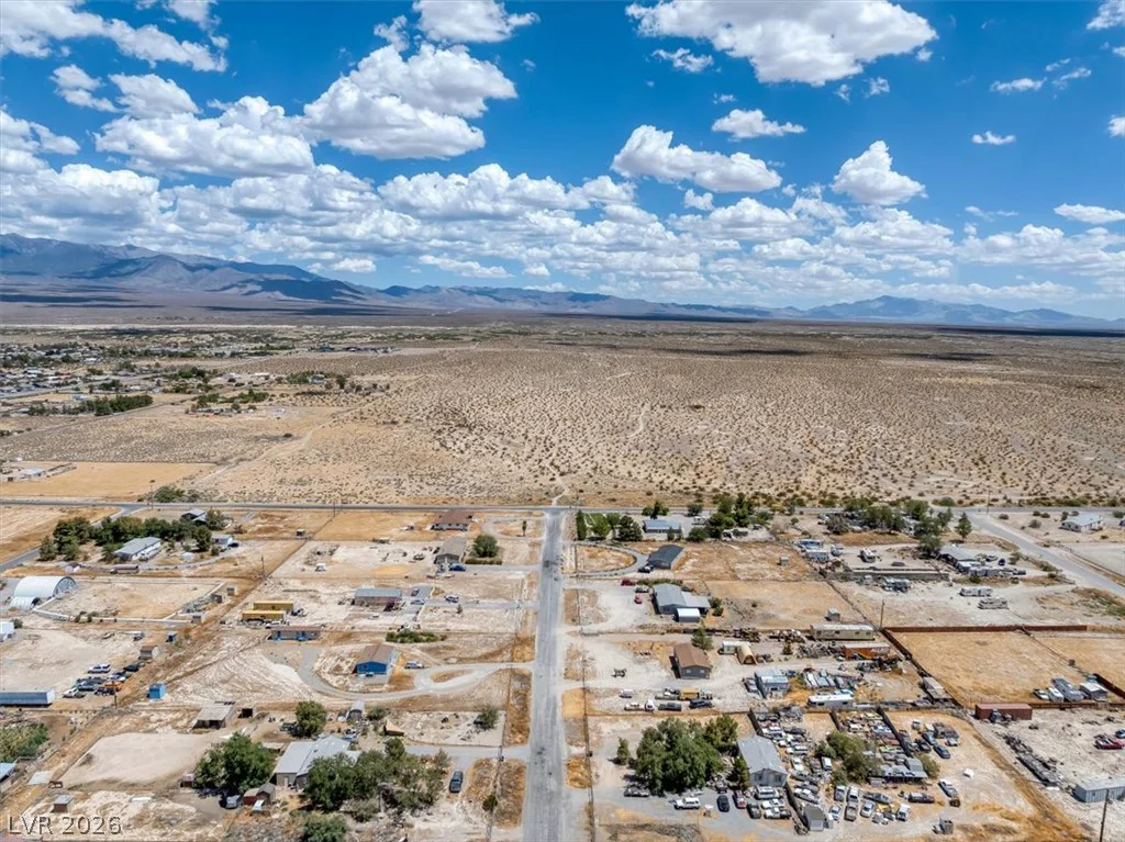 7401 Fox, Pahrump, NV 89061