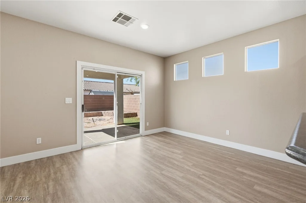 4033 Annendale, North Las Vegas, NV 89031