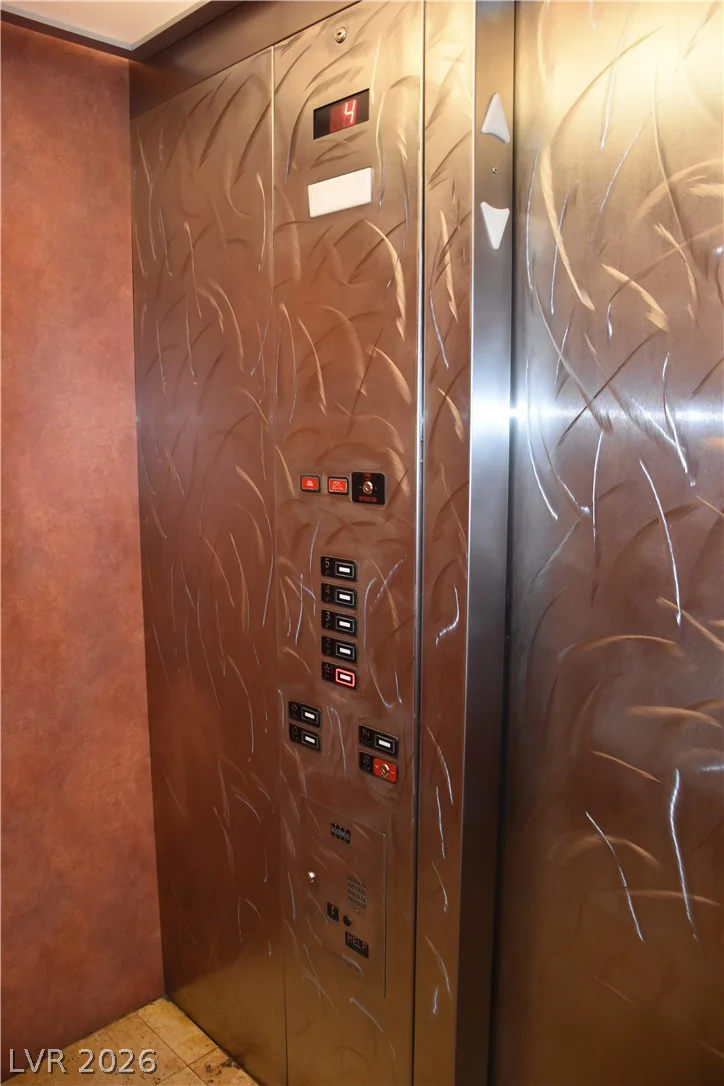 31 AGATE, Las Vegas, NV 89123
