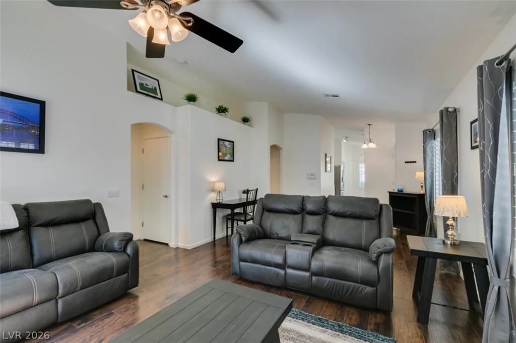 3380 Wayward, Las Vegas, NV 89129
