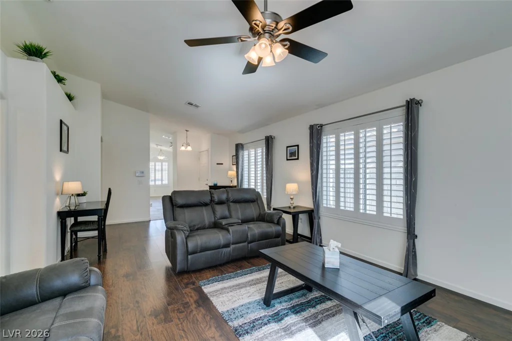 3380 Wayward, Las Vegas, NV 89129