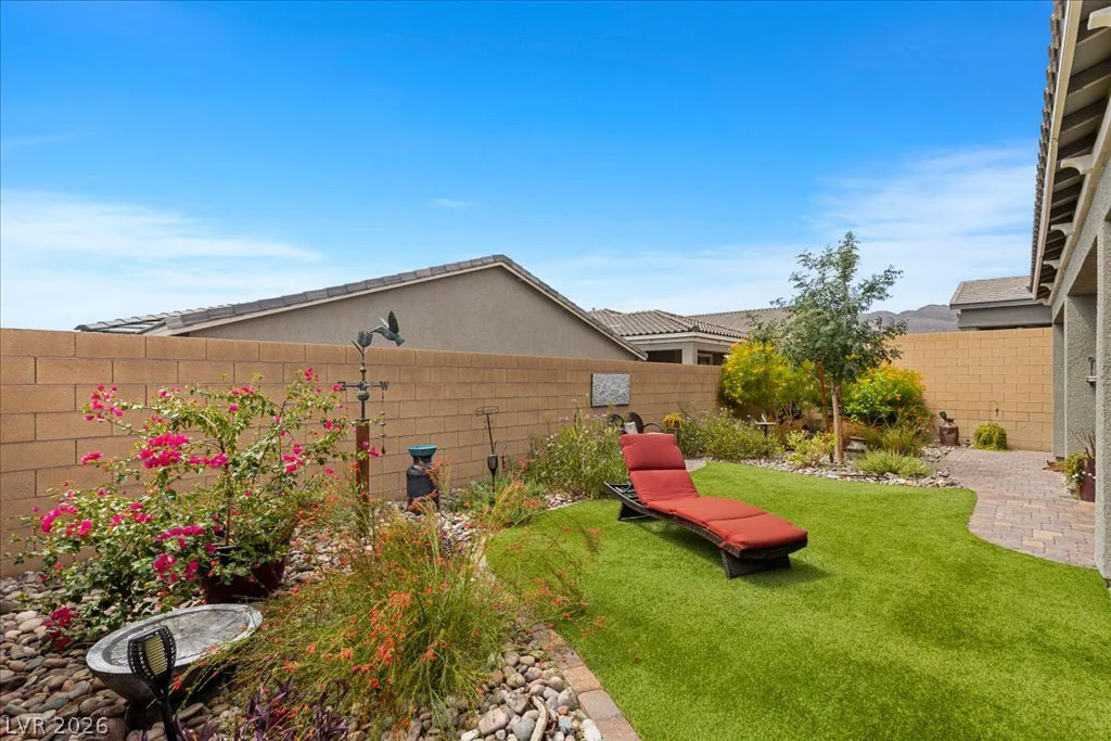 10949 Nicholas Jay, Las Vegas, NV 89166