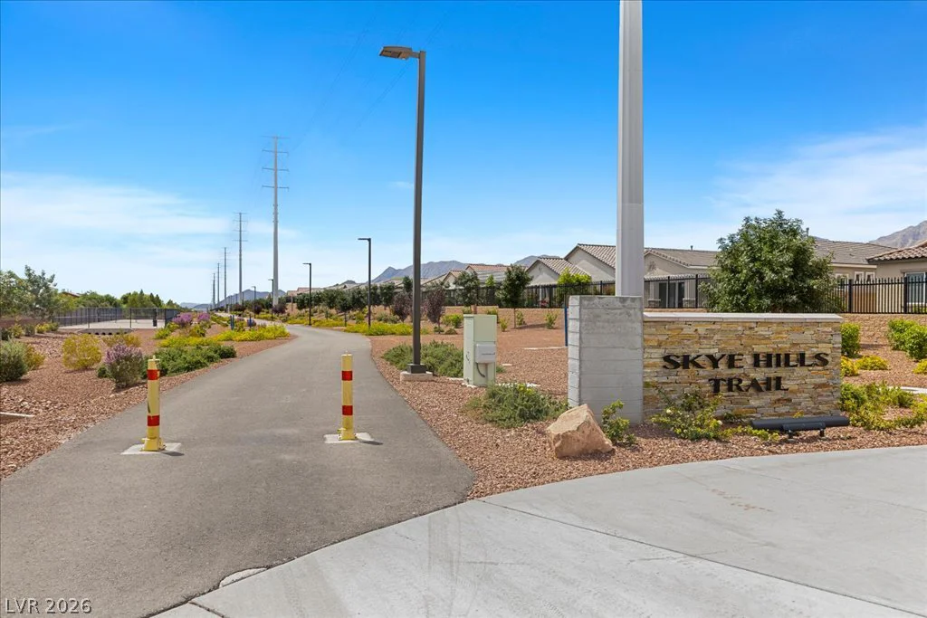 10949 Nicholas Jay, Las Vegas, NV 89166