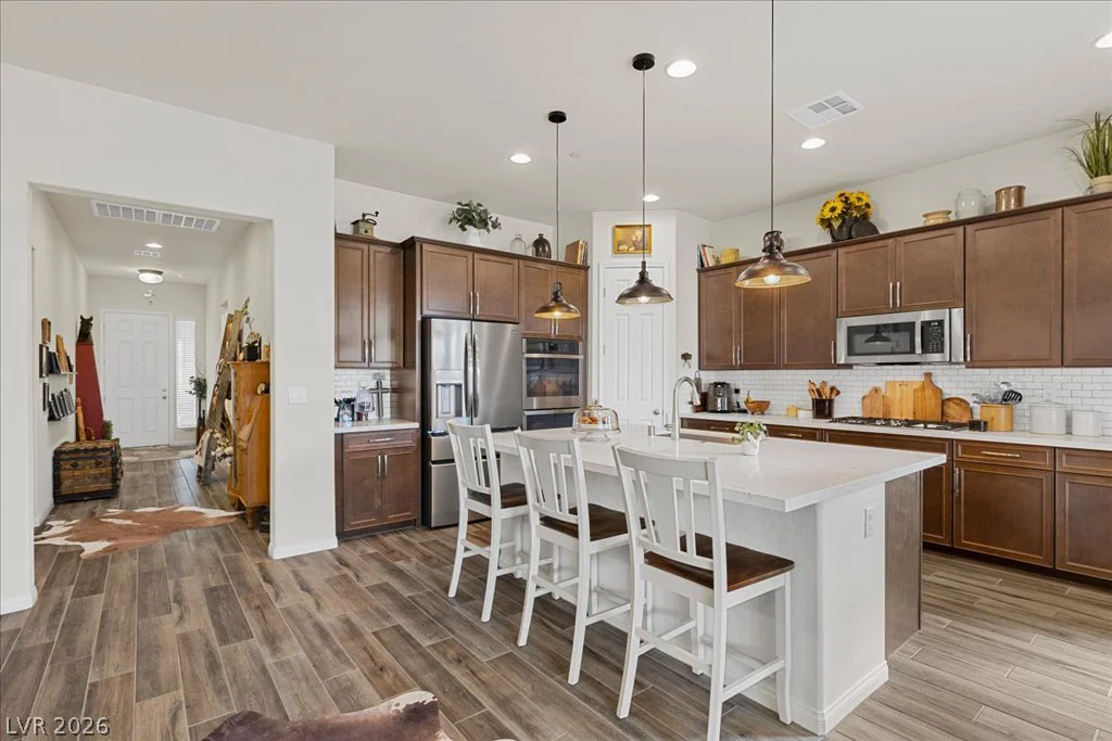 10949 Nicholas Jay, Las Vegas, NV 89166